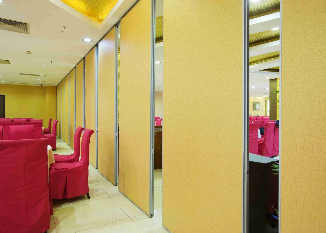 Fireproof Room Partition Wall , Hotel Room Partition Panels Wooden