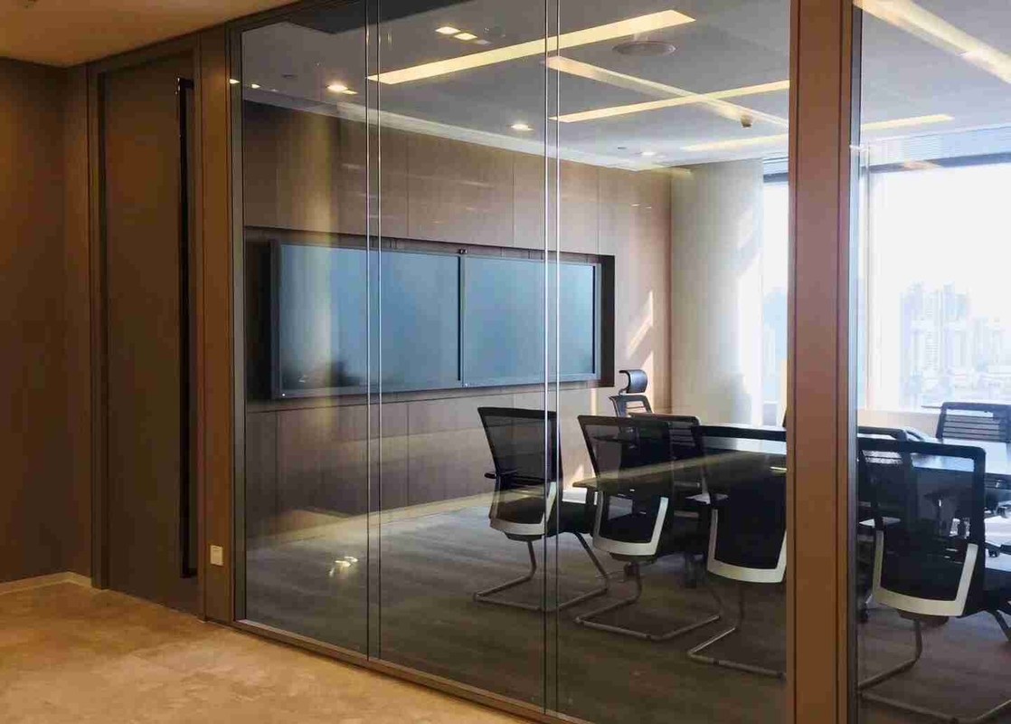 Tempered Demountable Glass Partitions Non Loadbearing Stain Anodized