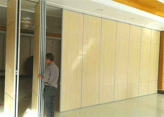 Multifunctional Movable Partition Wall Soundproof Sliding Wall 65mm Thickness