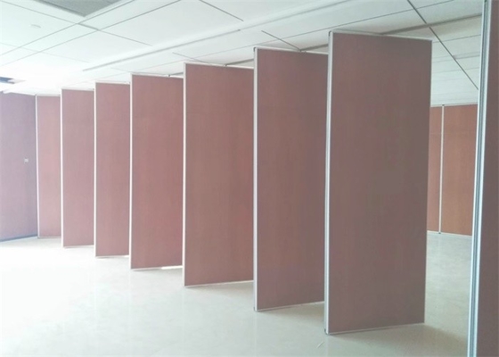 noise reducing Operable Wall Partitions Foldable Wooden Partition 65mm Thickness