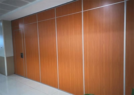 65mm Thickness Sliding Hanging Room Dividers Partition Walls CE Certificate