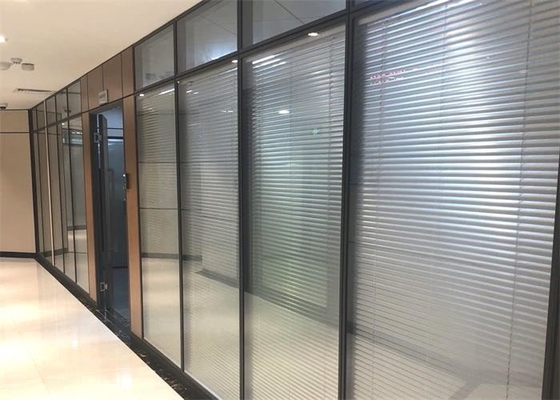 Aluminum Tempered Office Glass Partition Walls Noise Reducing With Blind